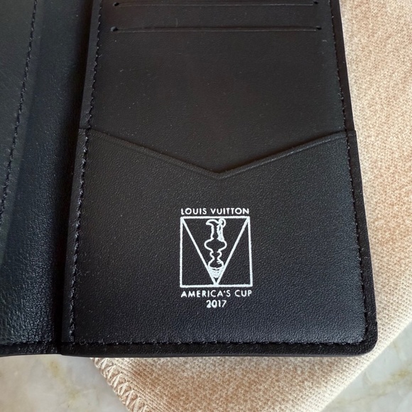 New Louis Vuitton Damier Cobalt America's Cup‎ 2017 Pocket Org/Wallet RARE - Picture 10 of 10